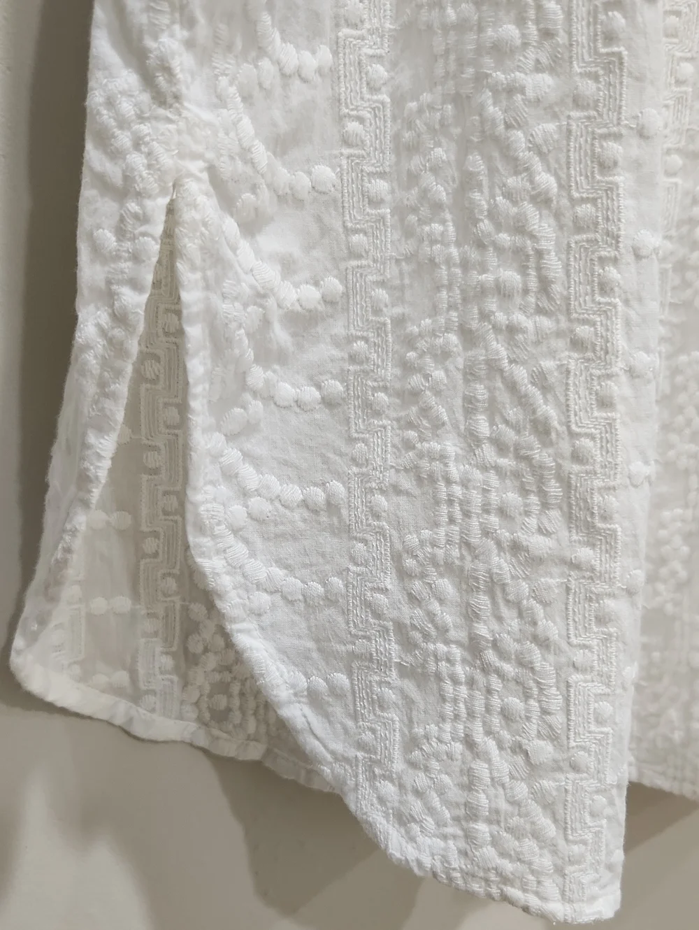 Anthropologie Women's Cream Embroidered Cover-Up Tunic - Beach Swimwear Size S